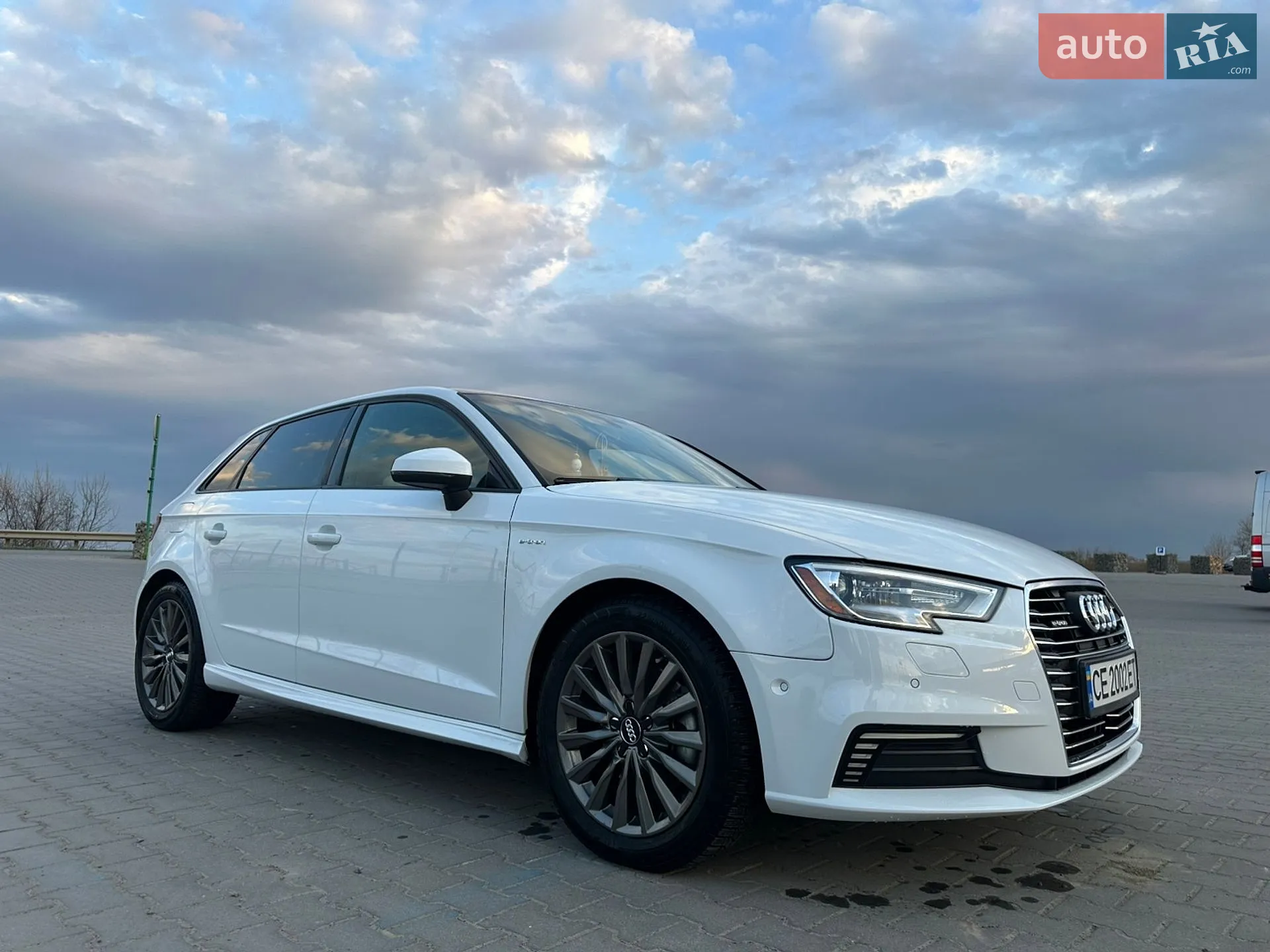 2016 Audi A3 - мініатюра 2