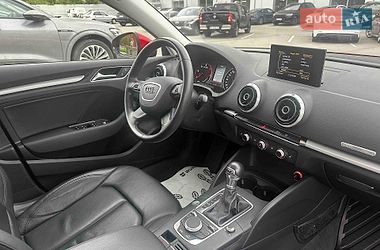 Седан Audi A3 2016 в Киеве
