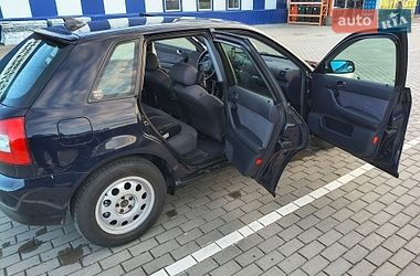 Хэтчбек Audi A3 2001 в Славуте
