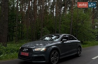 Седан Audi A3 2016 в Львове