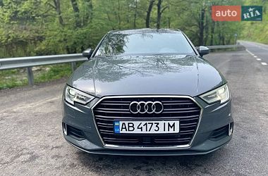 Седан Audi A3 2017 в Хмельницком