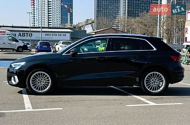 Хэтчбек Audi A3 2021 в Киеве