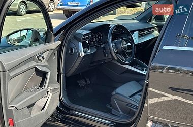 Хэтчбек Audi A3 2021 в Киеве