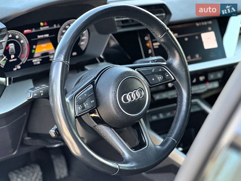Хэтчбек Audi A3 2021 в Киеве