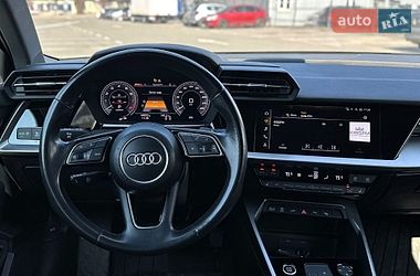 Хэтчбек Audi A3 2021 в Киеве