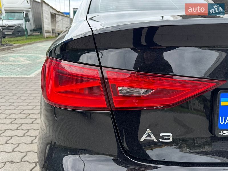 Седан Audi A3 2014 в Хмельницком