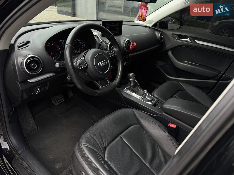 Седан Audi A3 2014 в Хмельницком