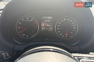 Седан Audi A3 2015 в Киеве