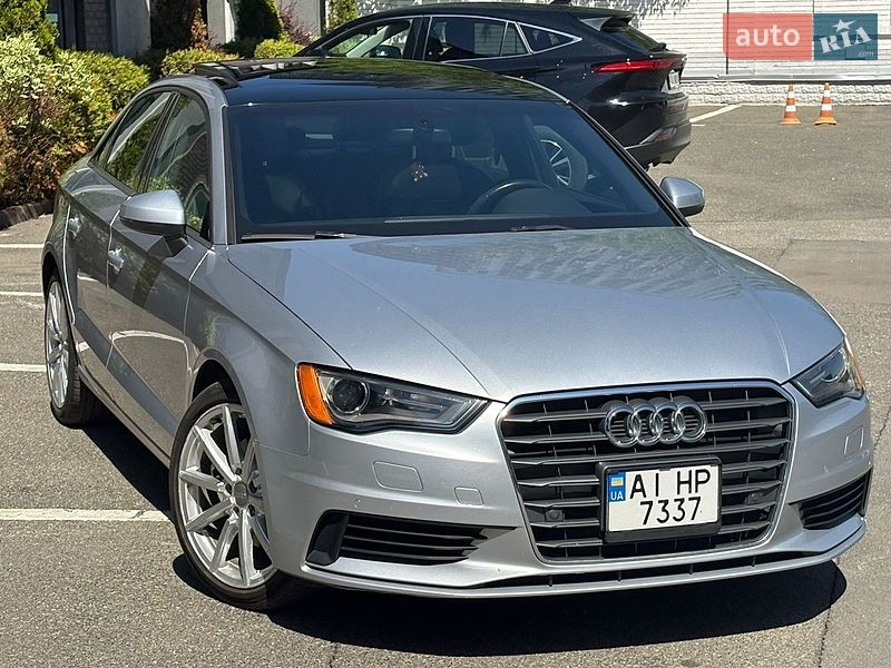 Седан Audi A3 2015 в Киеве