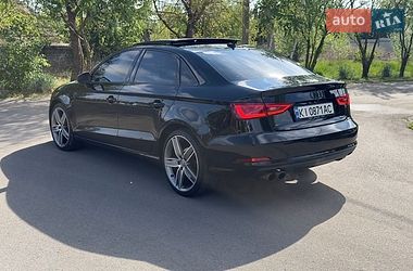 Седан Audi A3 2016 в Киеве