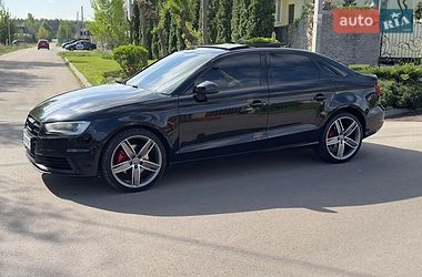 Седан Audi A3 2016 в Киеве