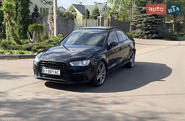 Седан Audi A3 2016 в Киеве