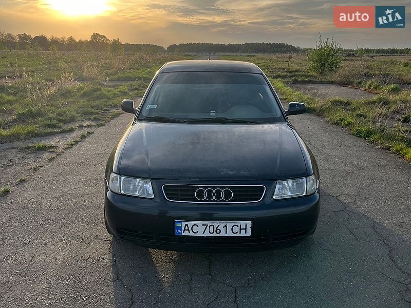 Хетчбек Audi A3 2000 в Кролевці