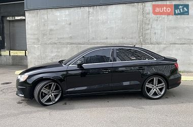 Седан Audi A3 2014 в Киеве