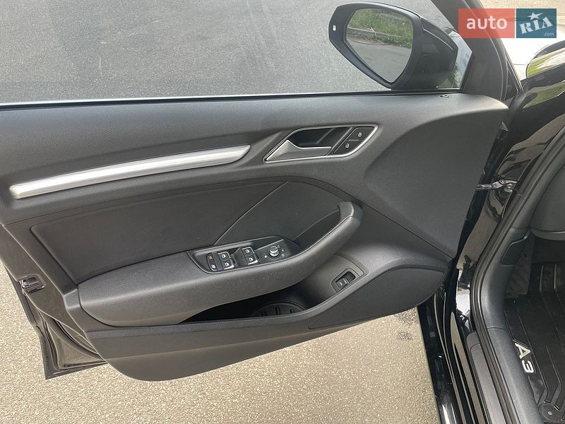 Седан Audi A3 2014 в Киеве