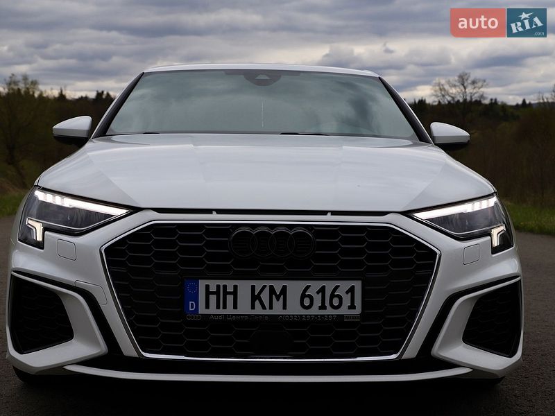 Седан Audi A3 2021 в Трускавці