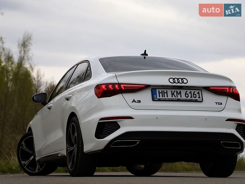 Седан Audi A3 2021 в Трускавці
