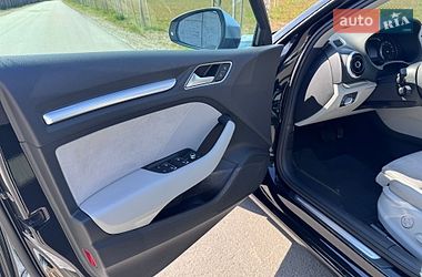 Хэтчбек Audi A3 2016 в Киеве