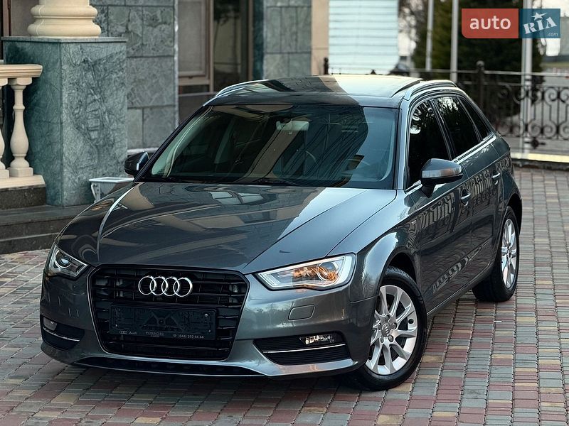 Хетчбек Audi A3 2016 в Одесі