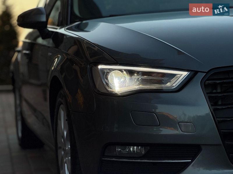 Хетчбек Audi A3 2016 в Одесі