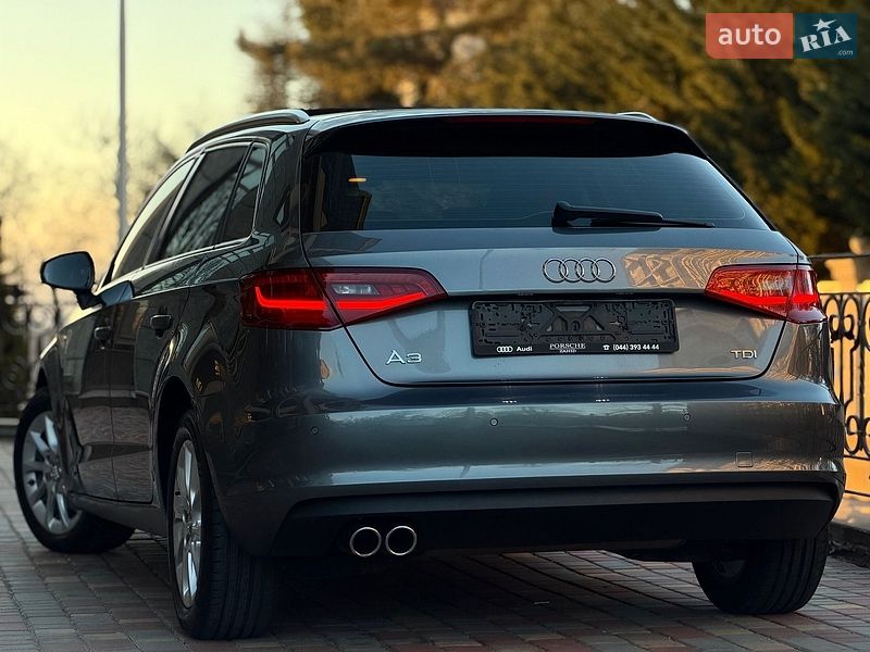 Хетчбек Audi A3 2016 в Одесі