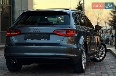 Хетчбек Audi A3 2016 в Одесі