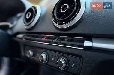 Хетчбек Audi A3 2016 в Одесі