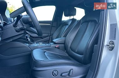 Седан Audi A3 2019 в Днепре