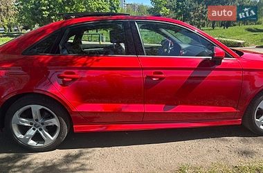 Седан Audi A3 2016 в Ровно
