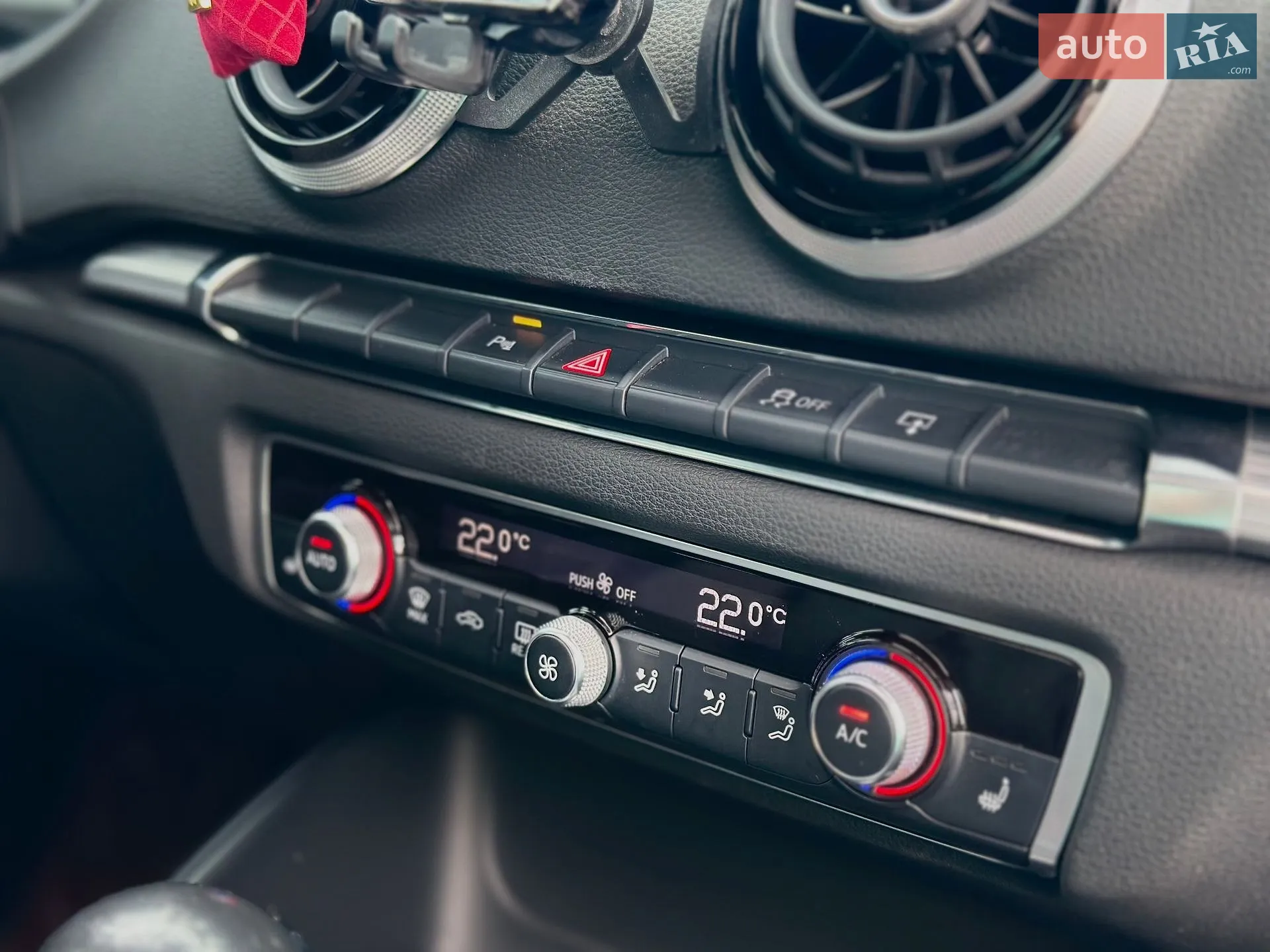 2014 Audi A3 - мініатюра 27