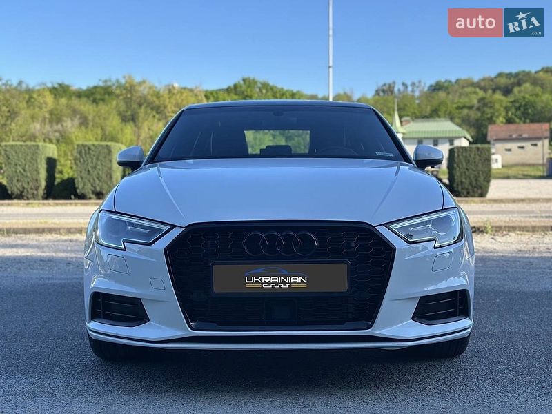 Седан Audi A3 2019 в Днепре