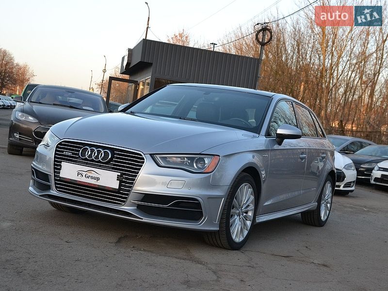 Хетчбек Audi A3 2016 в Луцьку