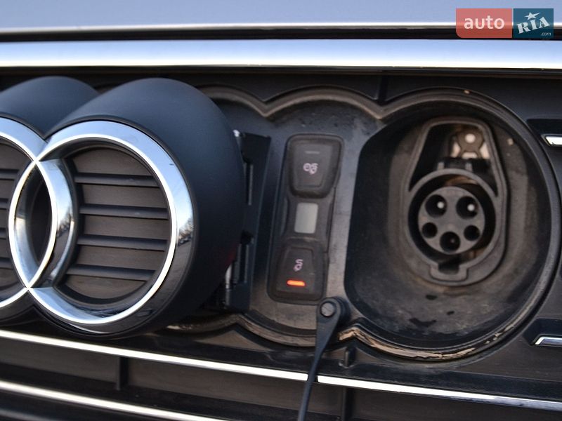 Хетчбек Audi A3 2016 в Луцьку
