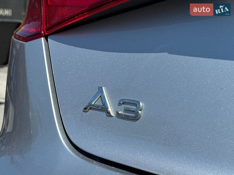 Хэтчбек Audi A3 2015 в Киеве фото 12 Хэтчбек Audi A3 2015 в Киеве