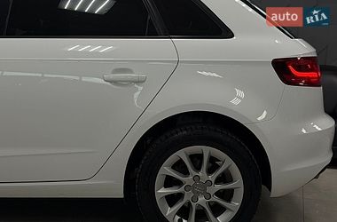 Хэтчбек Audi A3 2015 в Тернополе