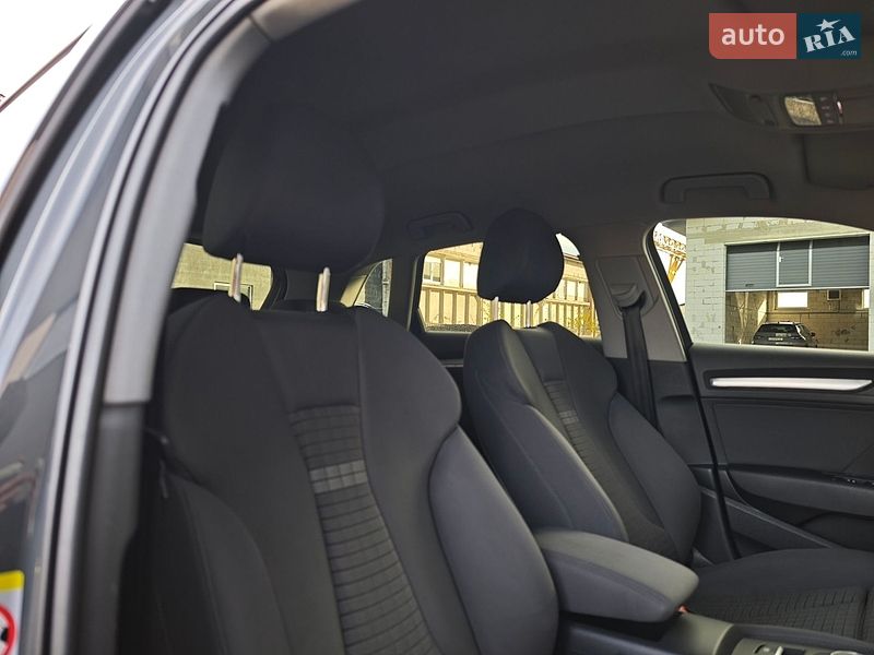 Хетчбек Audi A3 2020 в Луцьку фото 52 Хетчбек Audi A3 2020 в Луцьку