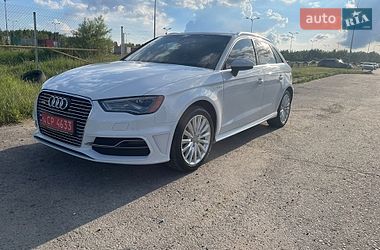 Хетчбек Audi A3 2016 в Львові