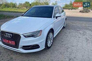 Хетчбек Audi A3 2016 в Львові