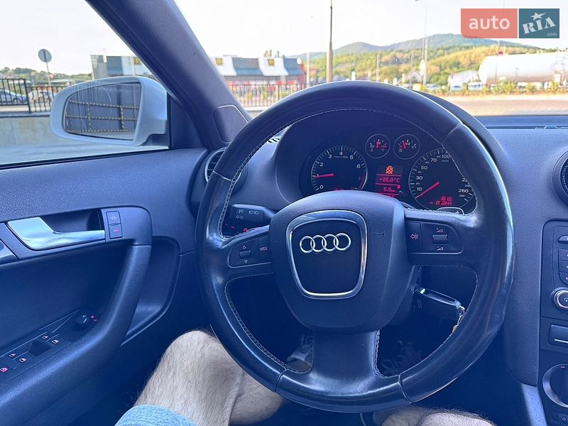 Хетчбек Audi A3 2009 в Мукачевому