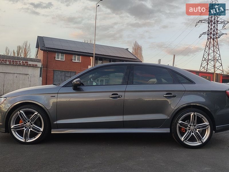 Седан Audi A3 2018 в Вінниці
