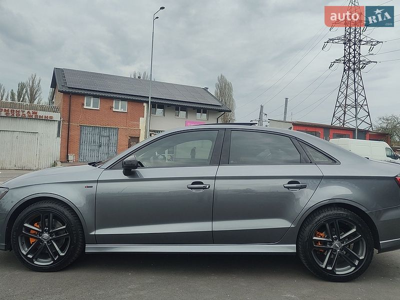 Седан Audi A3 2018 в Вінниці