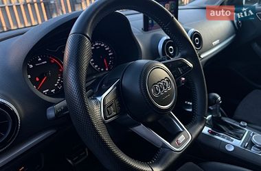 Хетчбек Audi A3 2016 в Києві