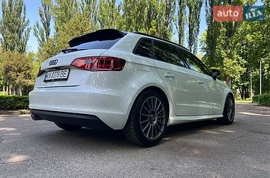 Хетчбек Audi A3 2016 в Києві