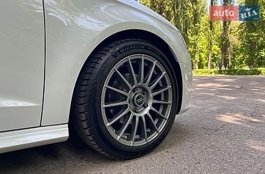 Хетчбек Audi A3 2016 в Києві
