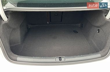 Седан Audi A3 2016 в Кременчуці