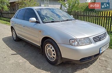 Хэтчбек Audi A3 2000 в Долине