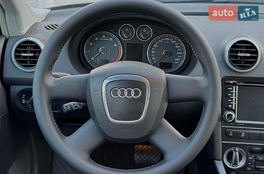 Хэтчбек Audi A3 2011 в Вознесенске
