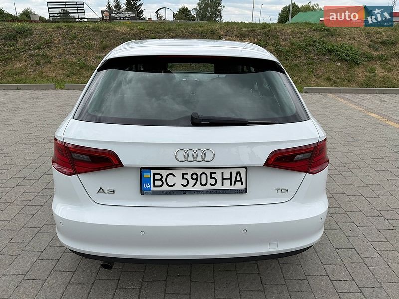 Хетчбек Audi A3 2015 в Стрию