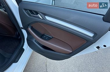 Седан Audi A3 2014 в Одессе