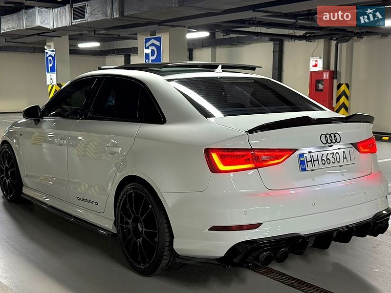 Седан Audi A3 2016 в Одессе